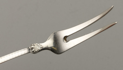 Norwegian Silver Serving or Pickle Fork Set (4, 2 large & 2 small) - Dronning Pattern, Tostrup
